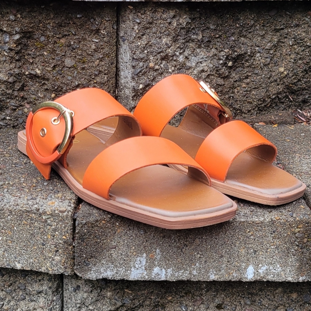 Franco Sarto Maiva Sandals - Picture 2 of 9
